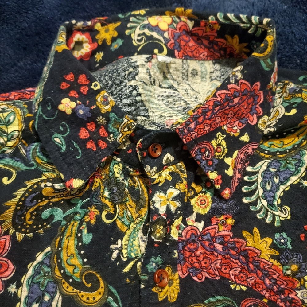 🌈VINTAGE🌈 psychedelic long sleeve button shirt.